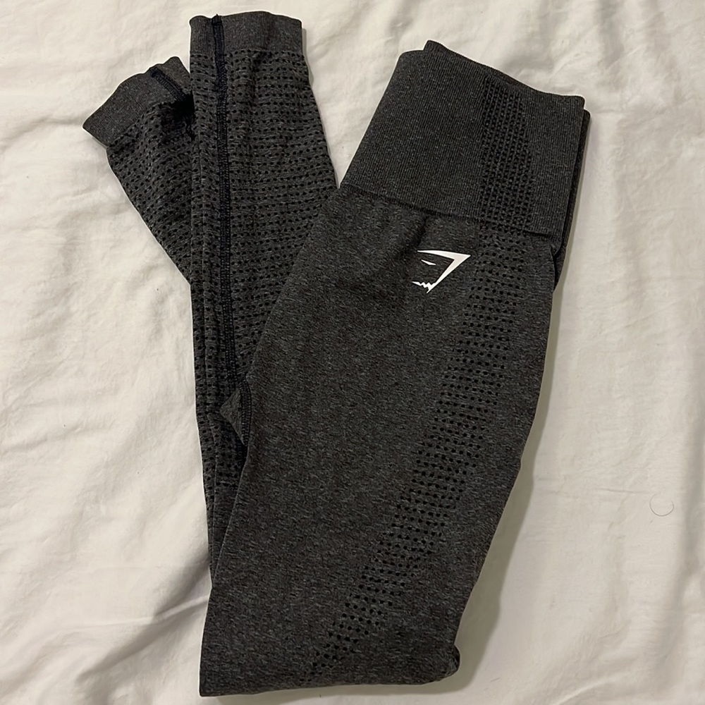 Gymshark set - Picture 6 of 7